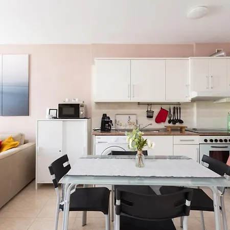 Appartement Home2book Cozy Apt Near The Seaside, Pool&terrace